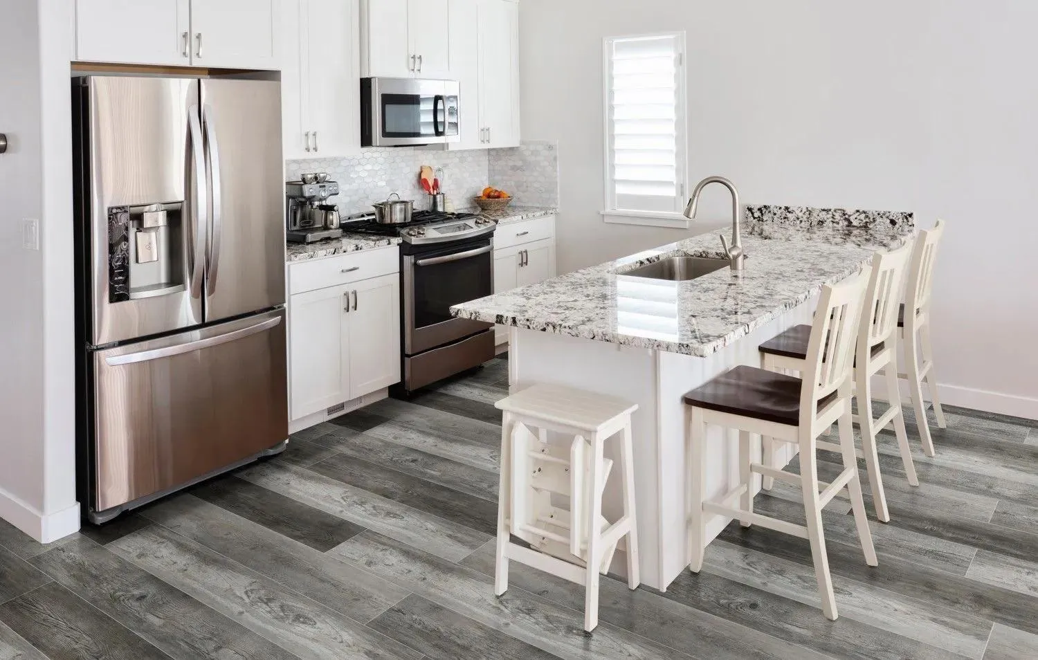 Cyrus Boswell Vinyl Plank Flooring (VTRBOSWEL7X48-5MM-12MIL - MSI Surfaces)