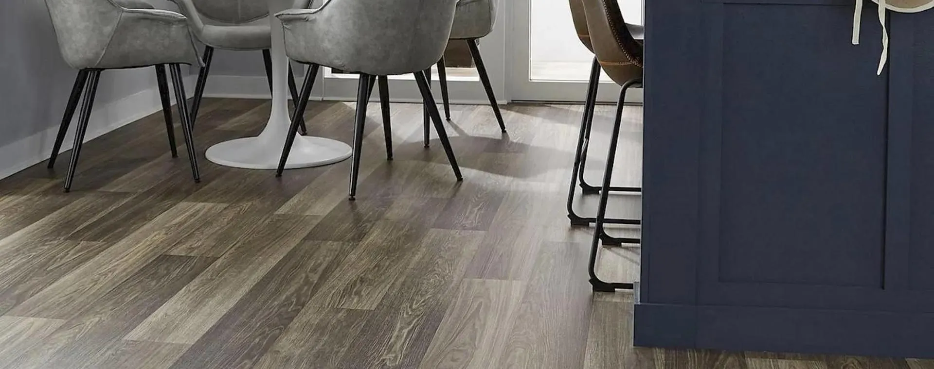 Corawood Scotch 12' - 2mm Vinyl Sheet (27002 - Tarkett)