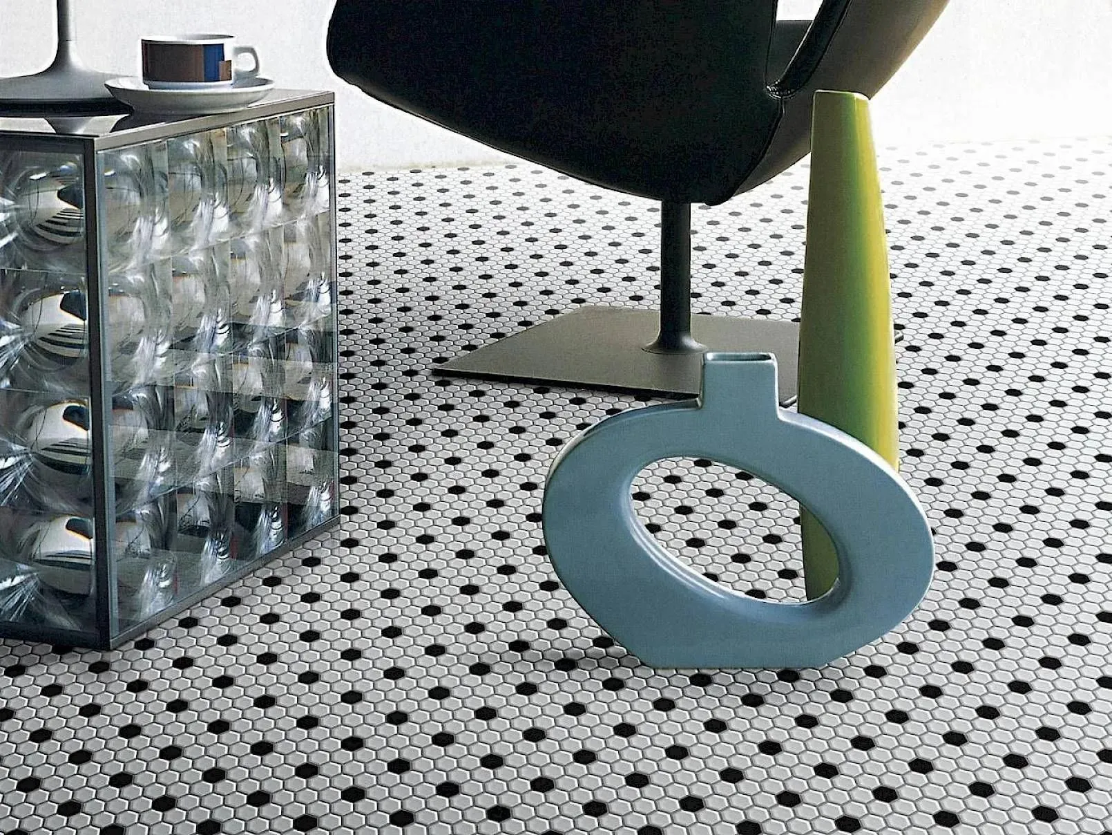 Basic Hexagon/Octagon Black and White Satin 12" x 12" HU2010003 Centura Hexagon Mosaic Tiles