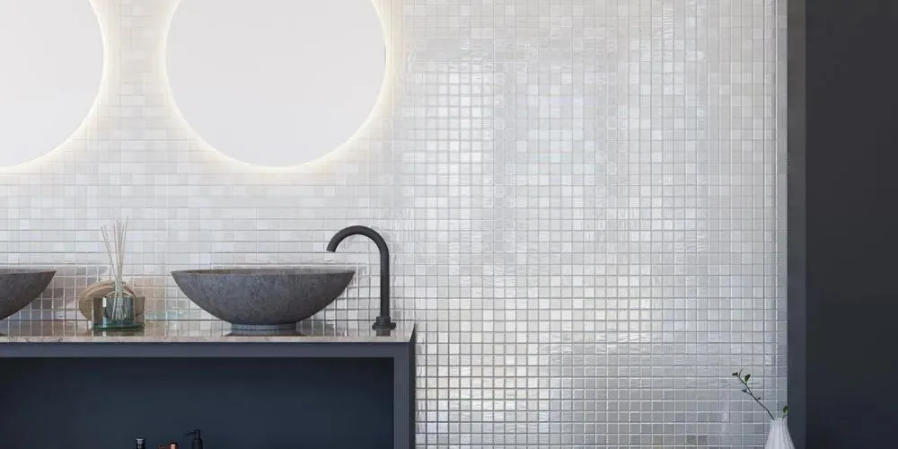 Onix Stoneglass Opalo Blanco 1" x 1" ONISTOBLAMOS1 Italbec Italbec Square Mosaic Tiles