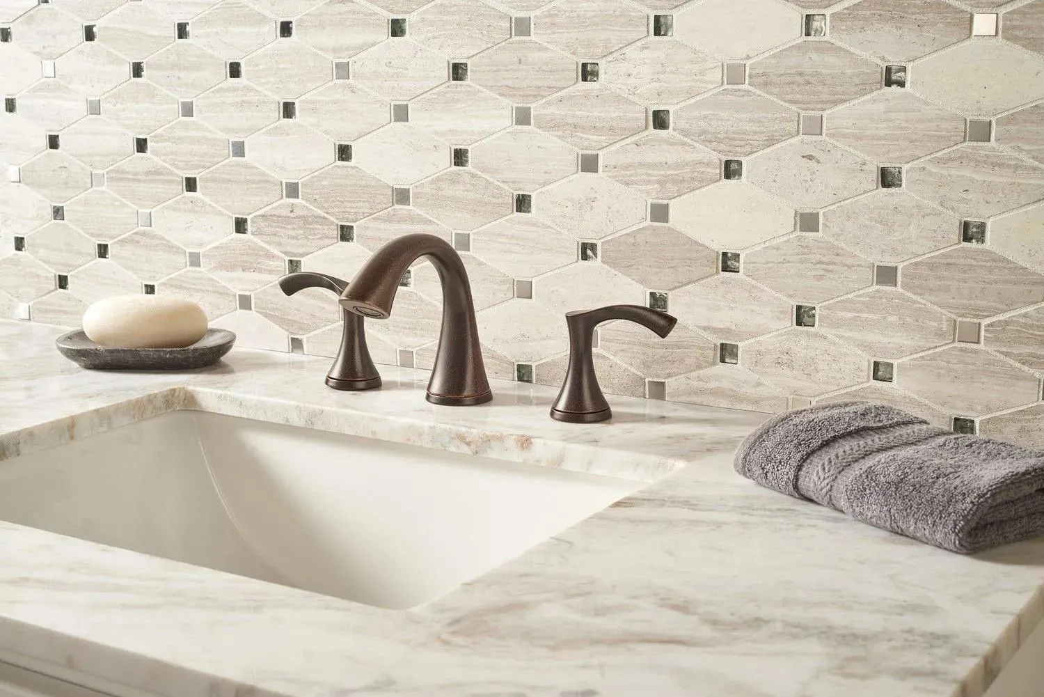 Weathered Dunes Gray-Light Multi Finish 12" x 13-1/2" SMOT-SGLSMT-BAYVIEW10MM MSI Surfaces Other Mosaic Tiles