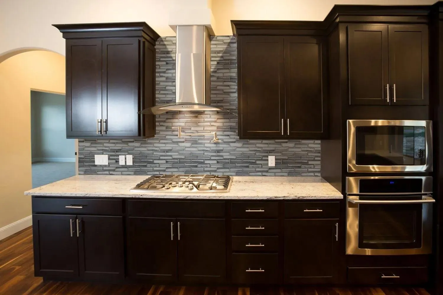 Ombre Grigia Gray-Dark Glossy 11-1/2" x 11-1/2" SMOT-GLSST-OMBGRI8MM MSI Surfaces Rectangle Mosaic Tiles