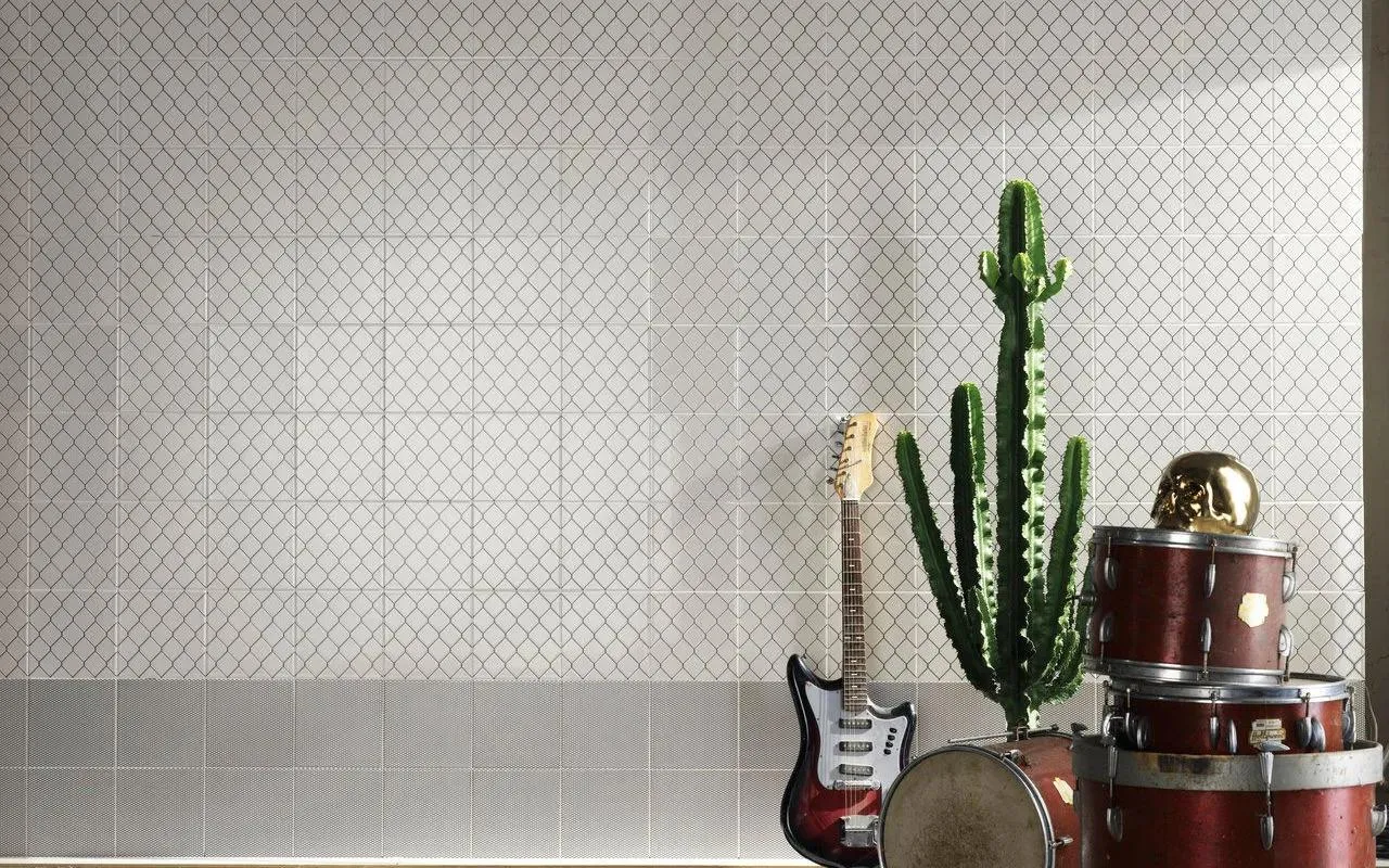 Fence Micro Grey Glossy 8" x 8" (FENGRE0808G) Traditional Wall Tile