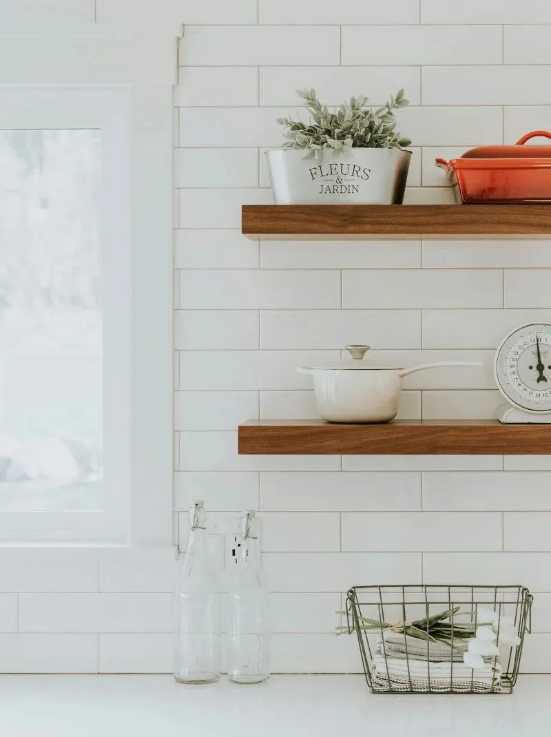 Monochrome White Glossy 4" x 16" (MONWHI0416G) Subway Wall Tile