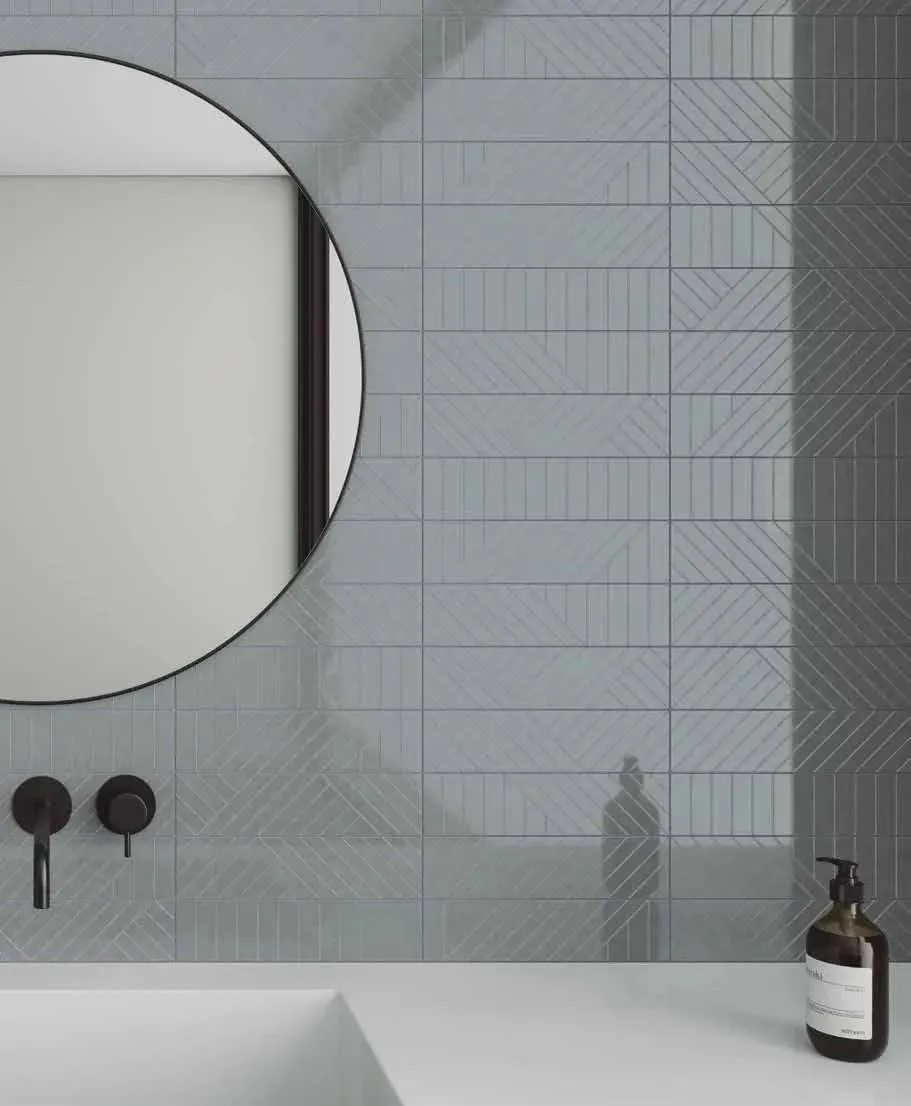 Geometra Charcoal Glossy Maze 3" x 12" (4000-0302-0) Glass Wall Tile