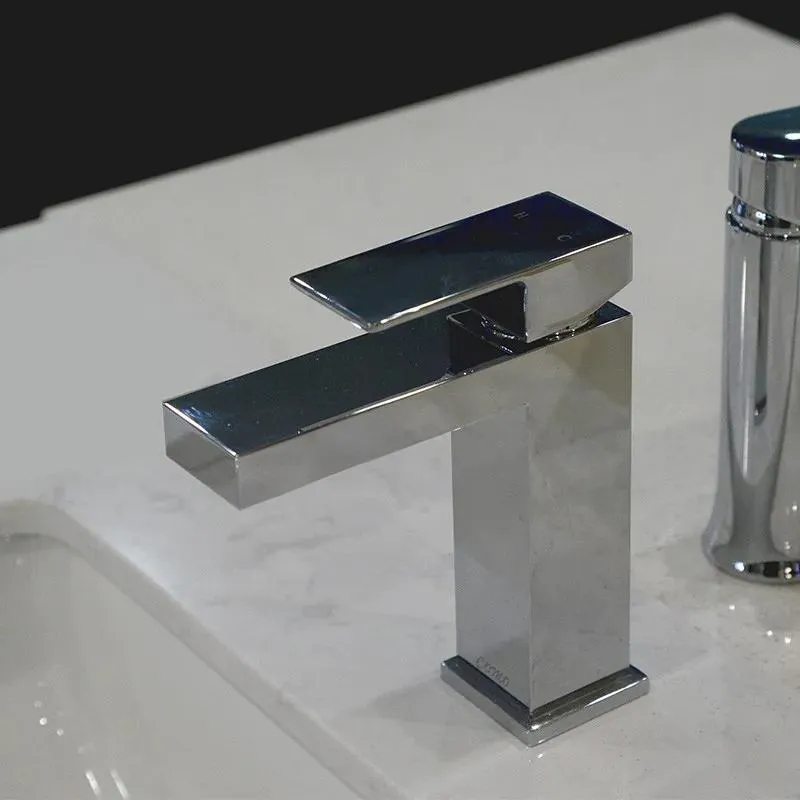 Square Single Hole Faucet (Chromed)