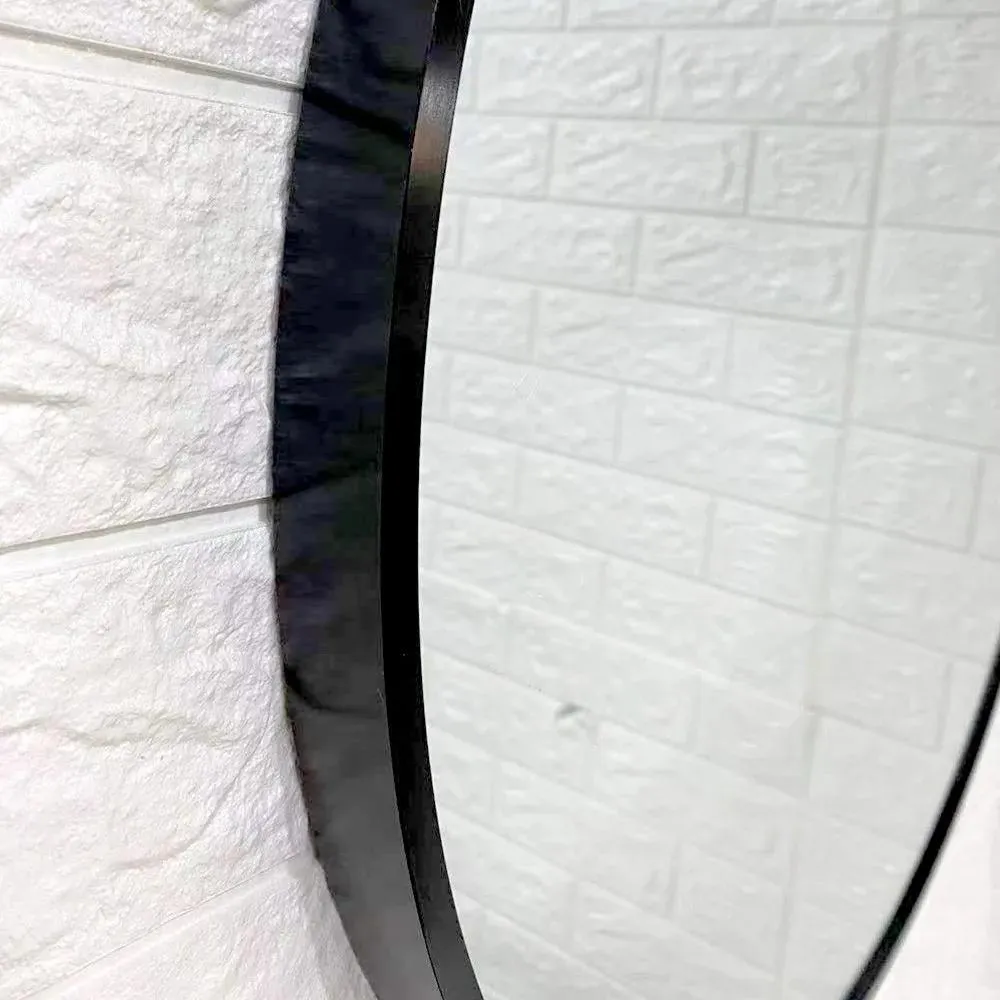 Aluminum Circle Thick Full-framed Mirror in Matte Black