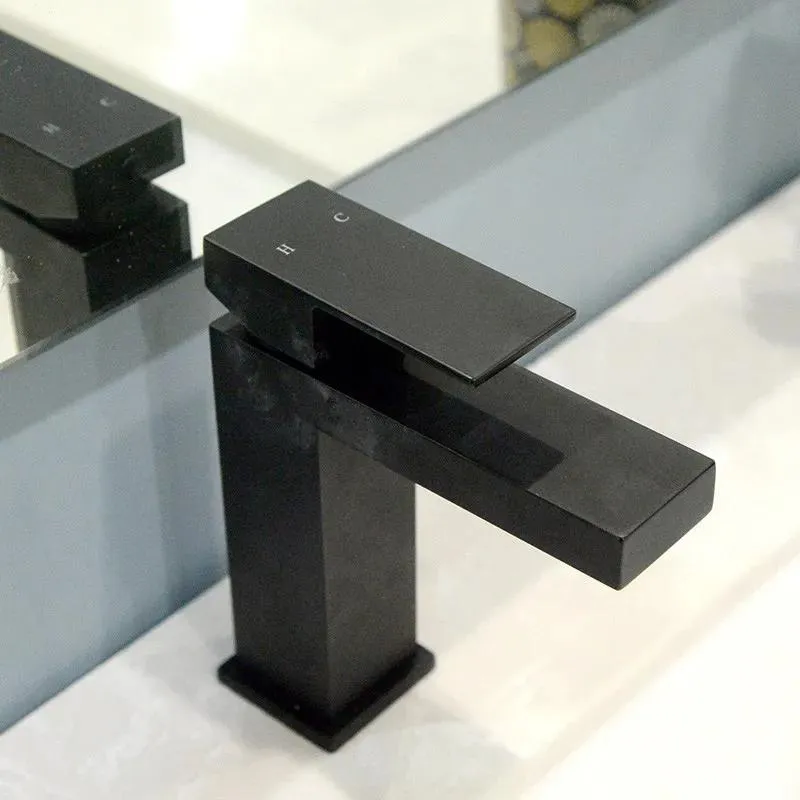 Square Single Hole Faucet (Black)