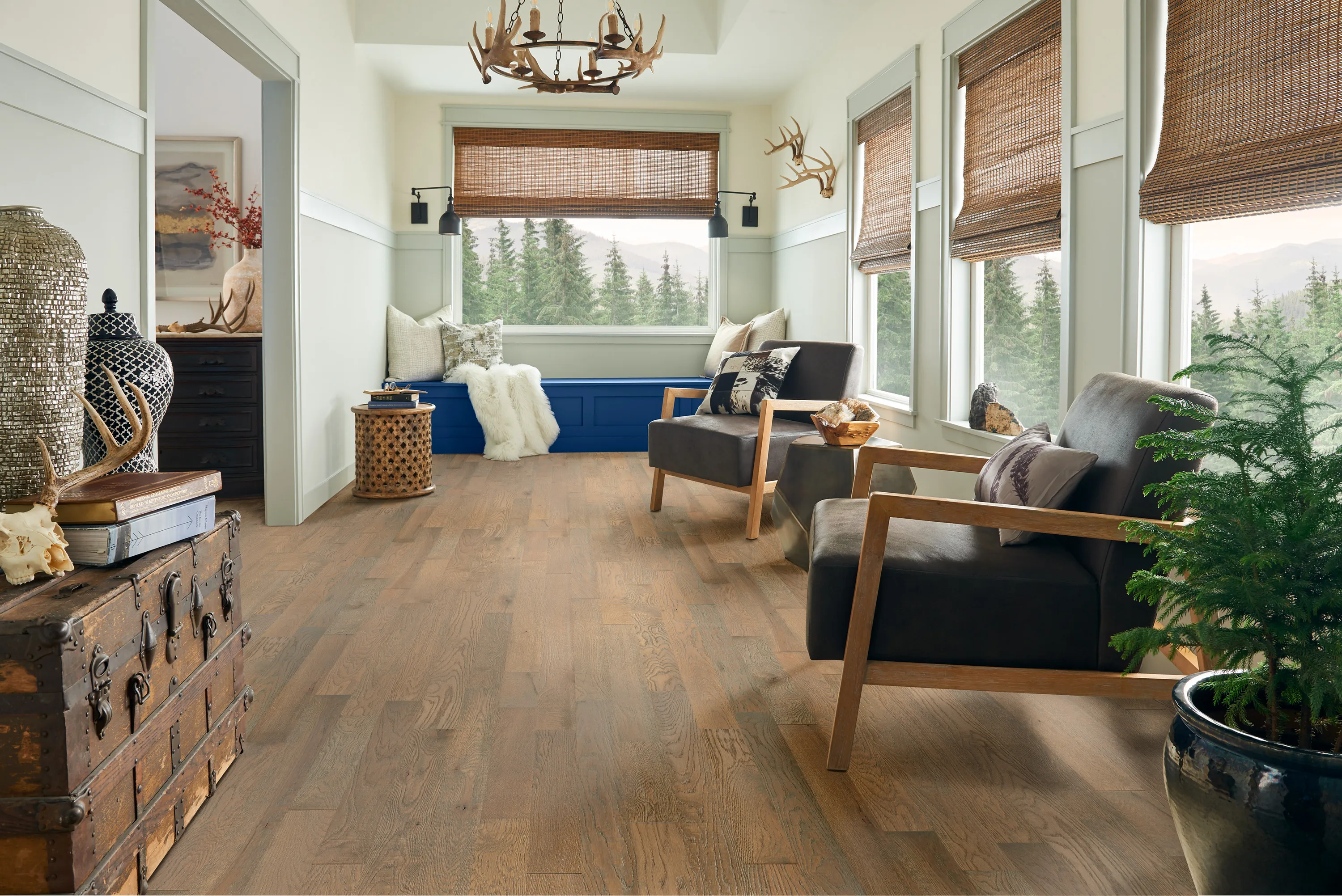 Bruce Hampshire Barnwood Living Oak Solid Hardwood Flooring (SKMB49L36X)