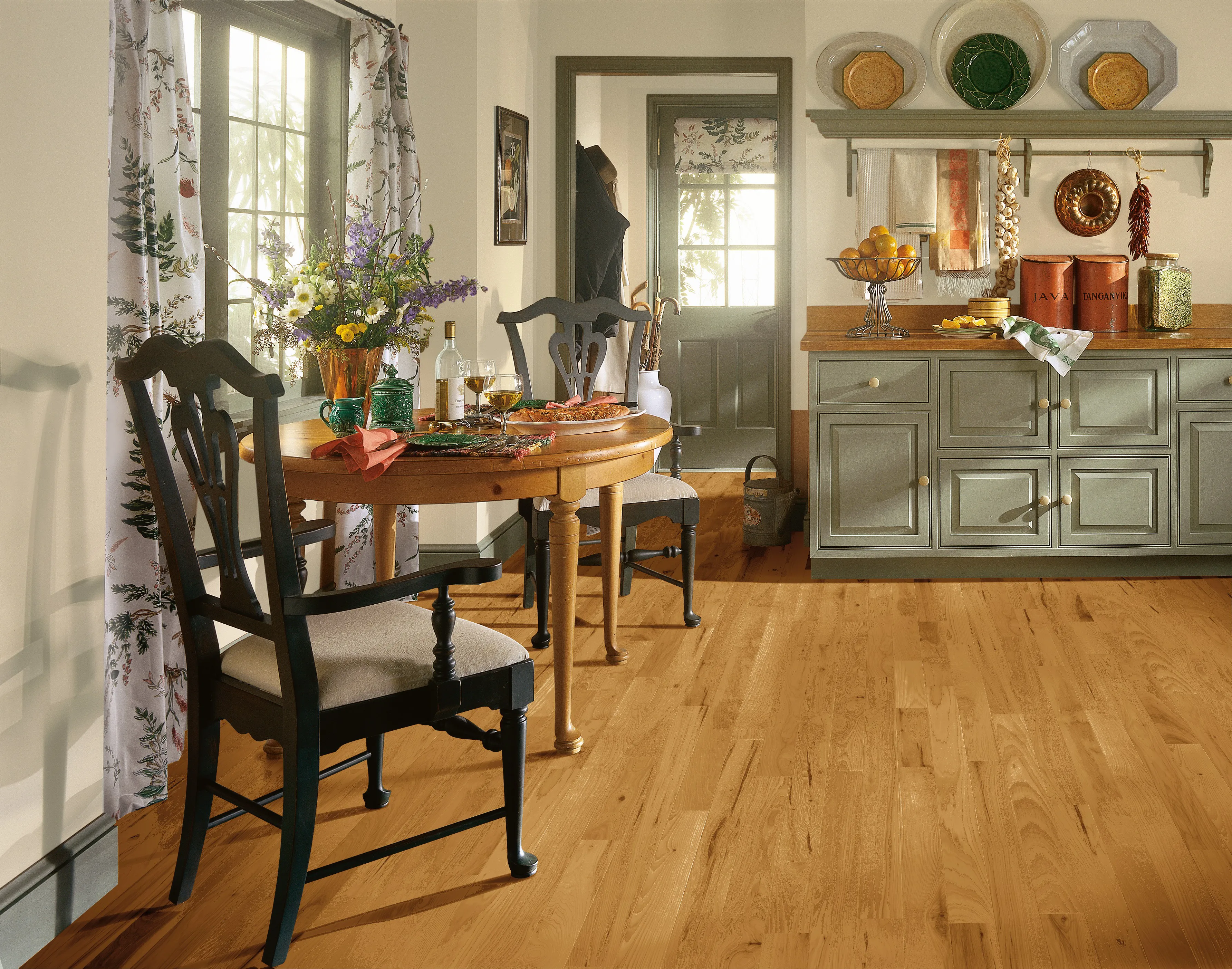 Bruce Smokey Topaz American Treasures Hickory Solid Hardwood Flooring (C4778)