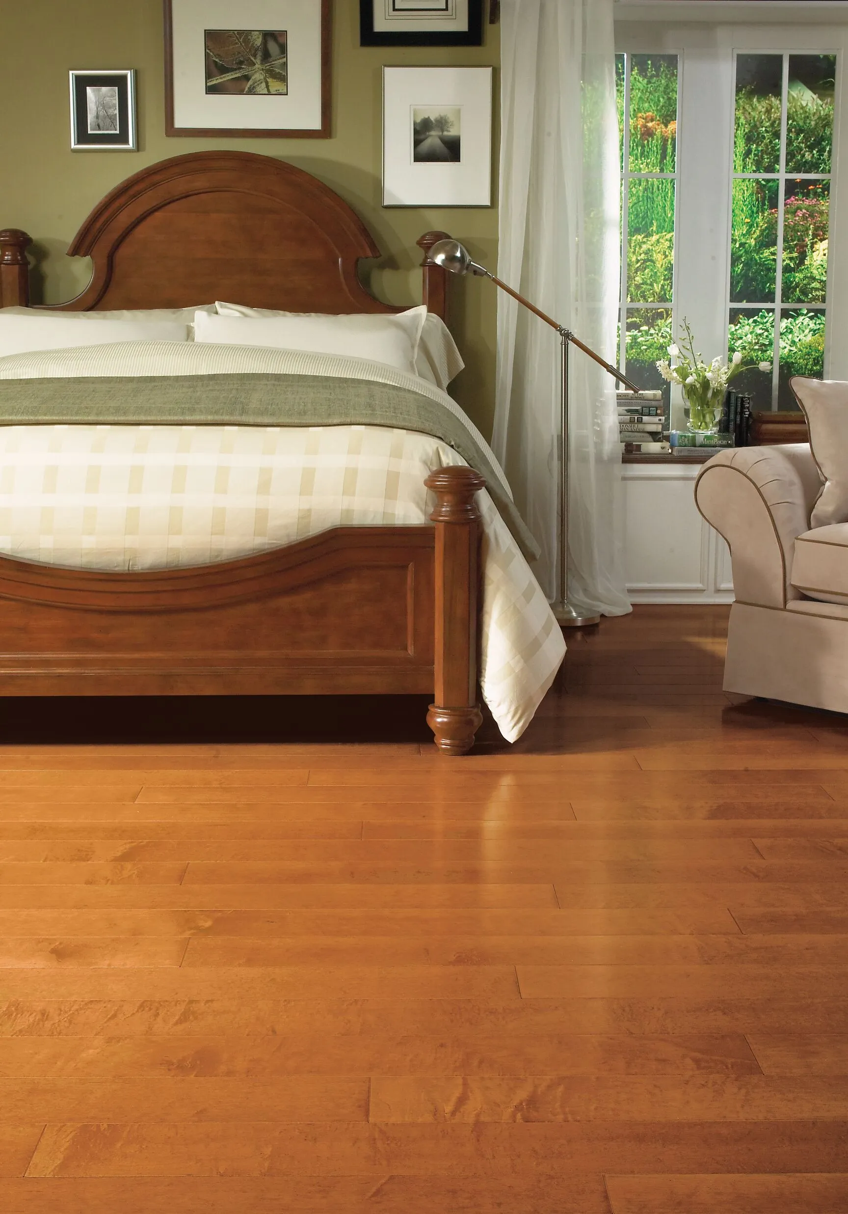 Bruce Russett/Cinnamon 5" Maple Engineered Hardwood Flooring
