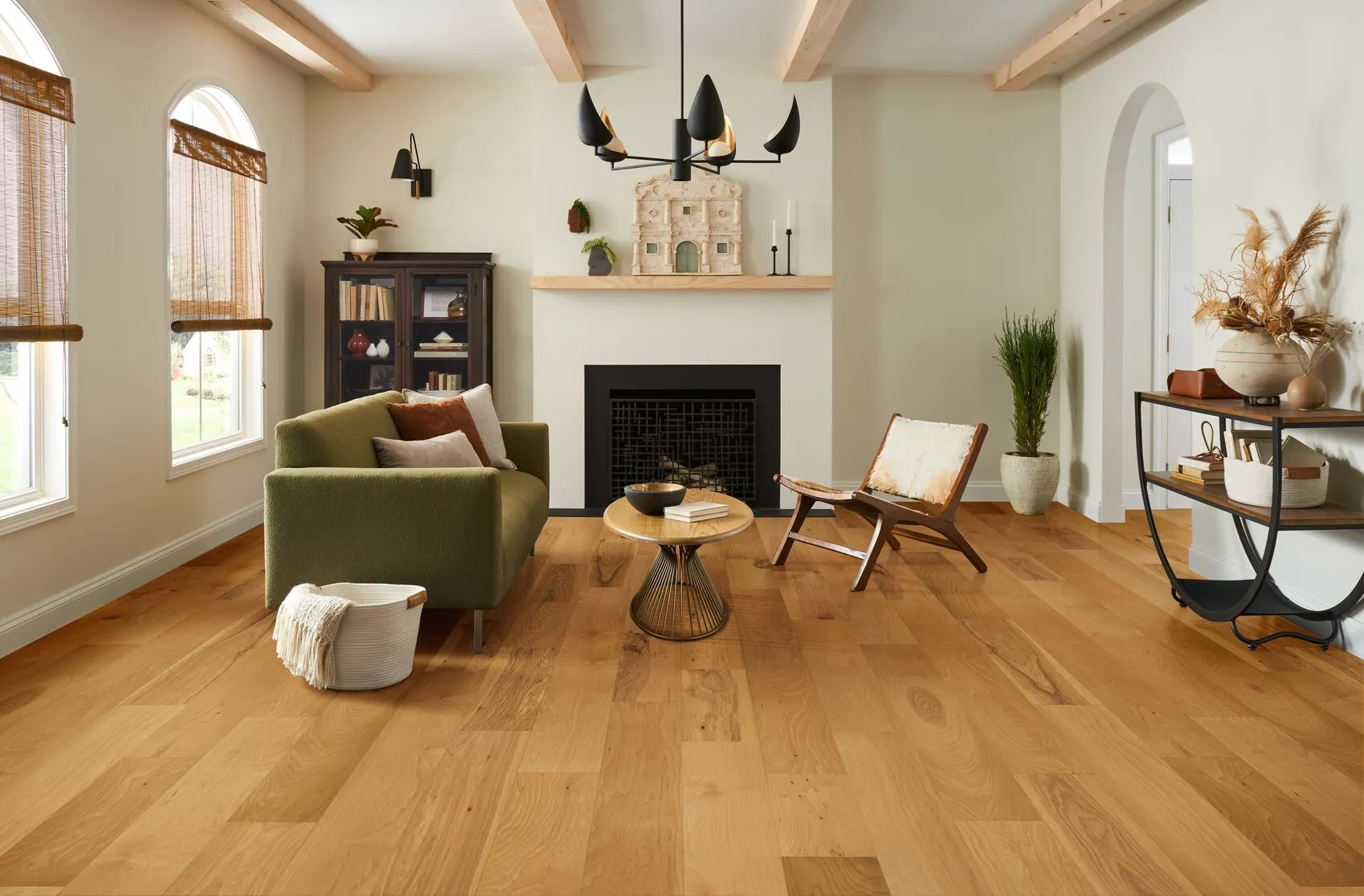 Bruce Auggie 8-1/2" Hickory Engineered Hardwood Flooring
