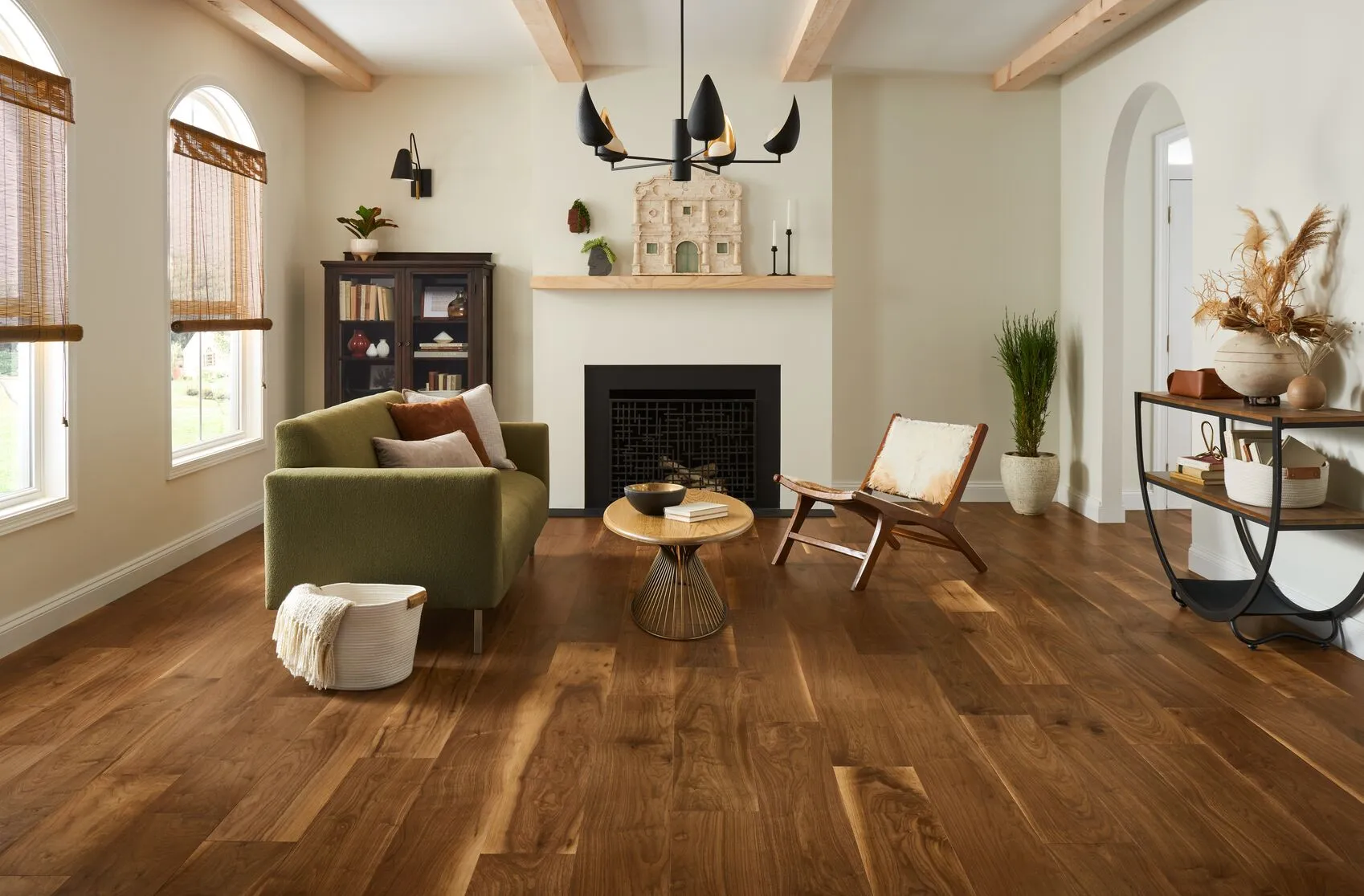 Bruce Bassett 8-1/2" Walnut Engineered Hardwood Flooring