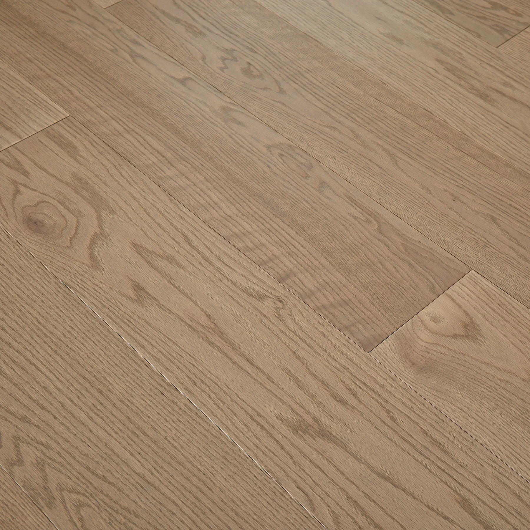 Bruce Shetland 7-1/2" Oak Engineered Hardwood Flooring