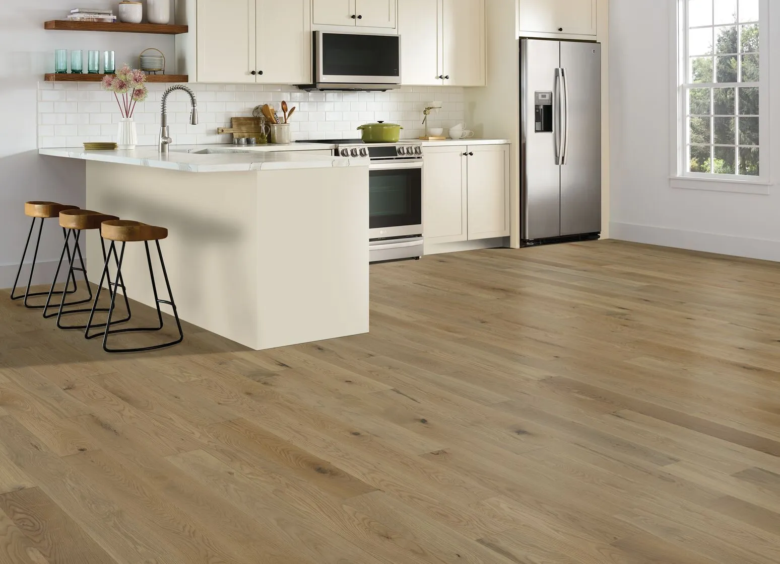 Bruce Tranquil Vibe 6" Oak Engineered Hardwood Flooring