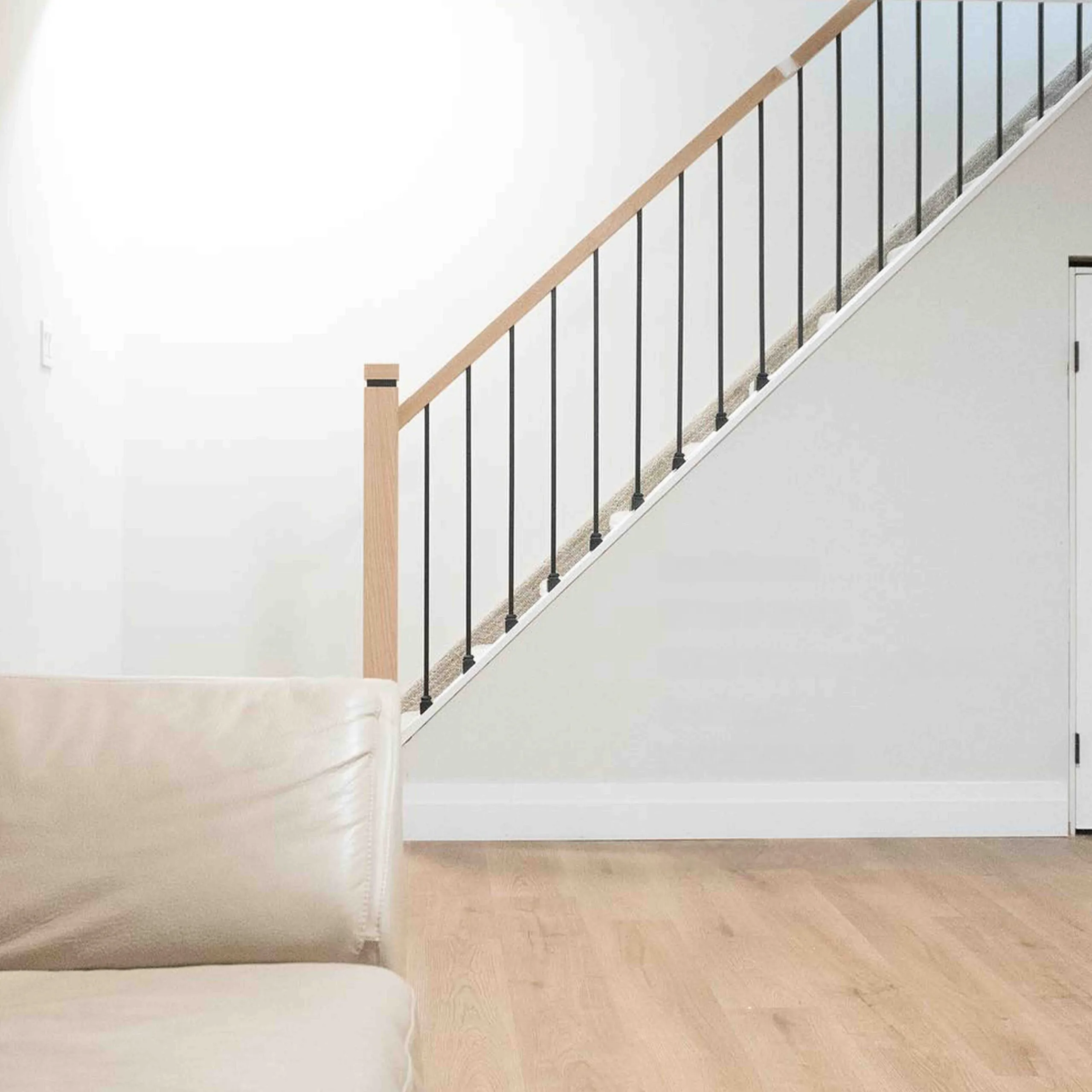 PM101 1260 Unfinished Red Oak Stair Post (Available in Metal Frame)