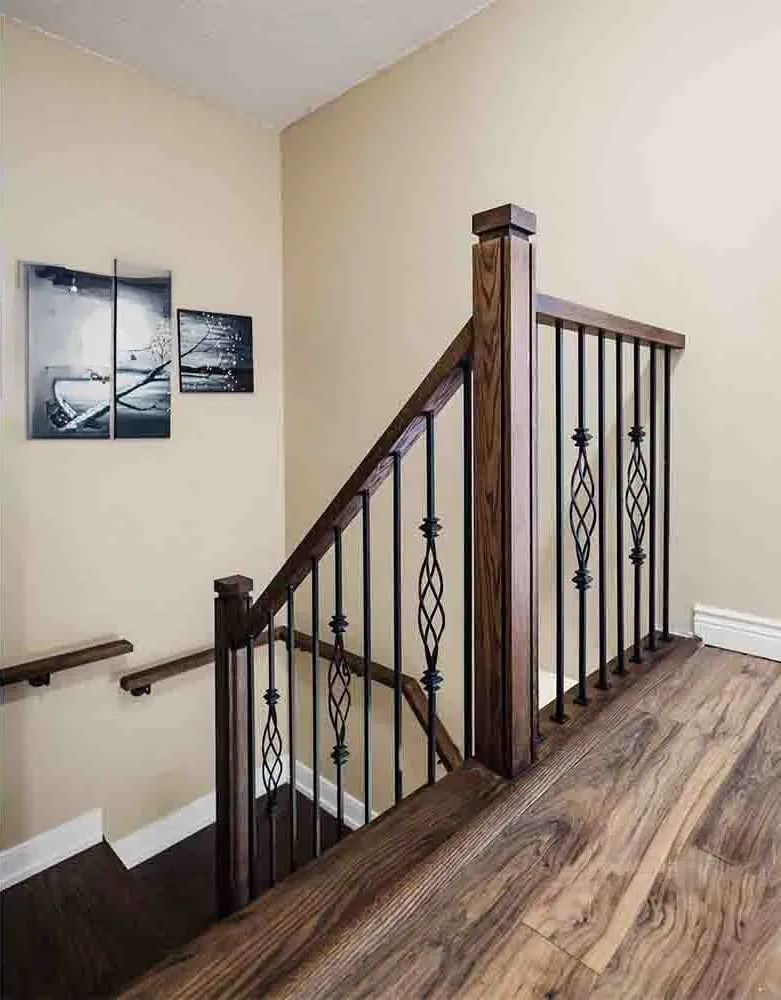 PM201 1269 Unfinished Maple Stair Post (Available in Metal Frame)