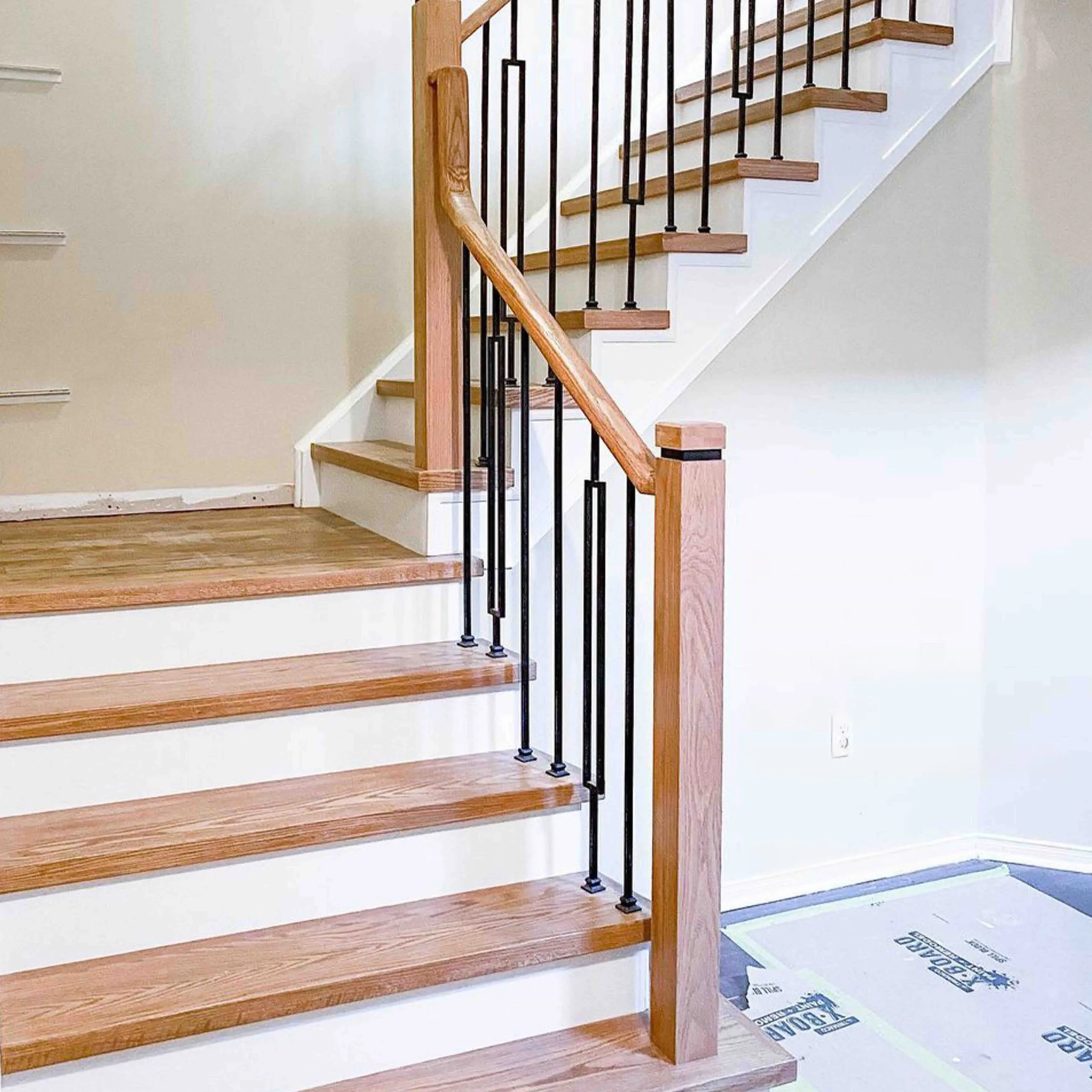 V-6.35-STB 1/2*44 Satin Black Iron Balusters(1/2 Tube)