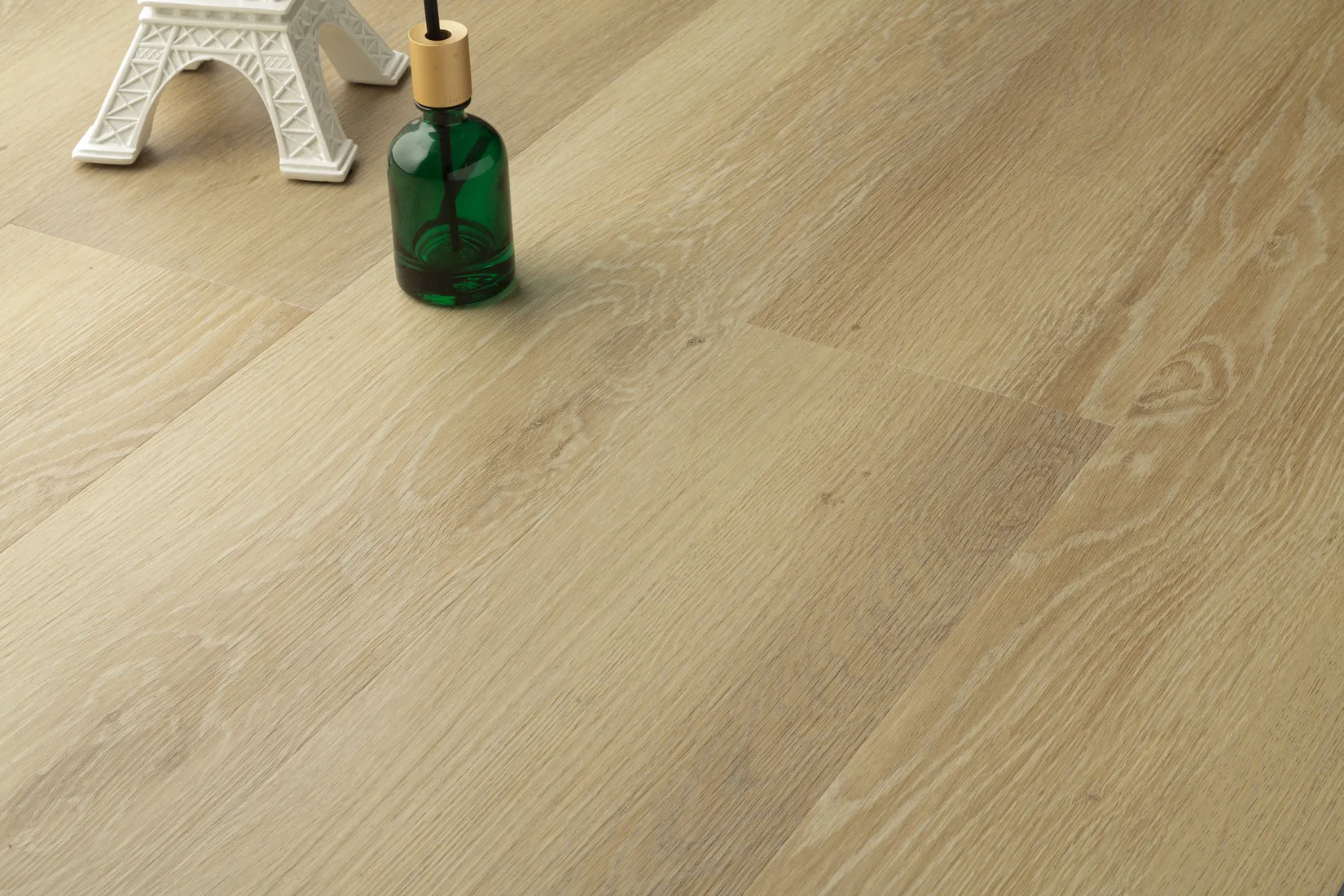 Grandeur Continental Ohio(6mm, 7mm) 6.0mm Click Lock Vinyl Flooring