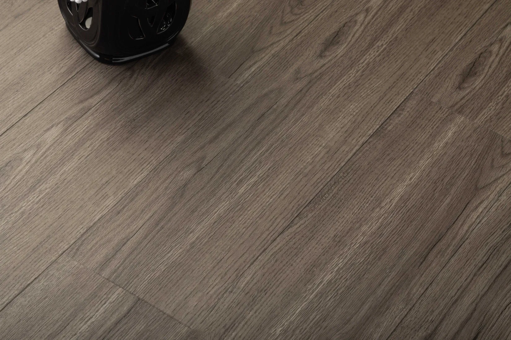 Grandeur Ultimate Lakeshore Blvd 5.0mm Glue Down Vinyl Flooring