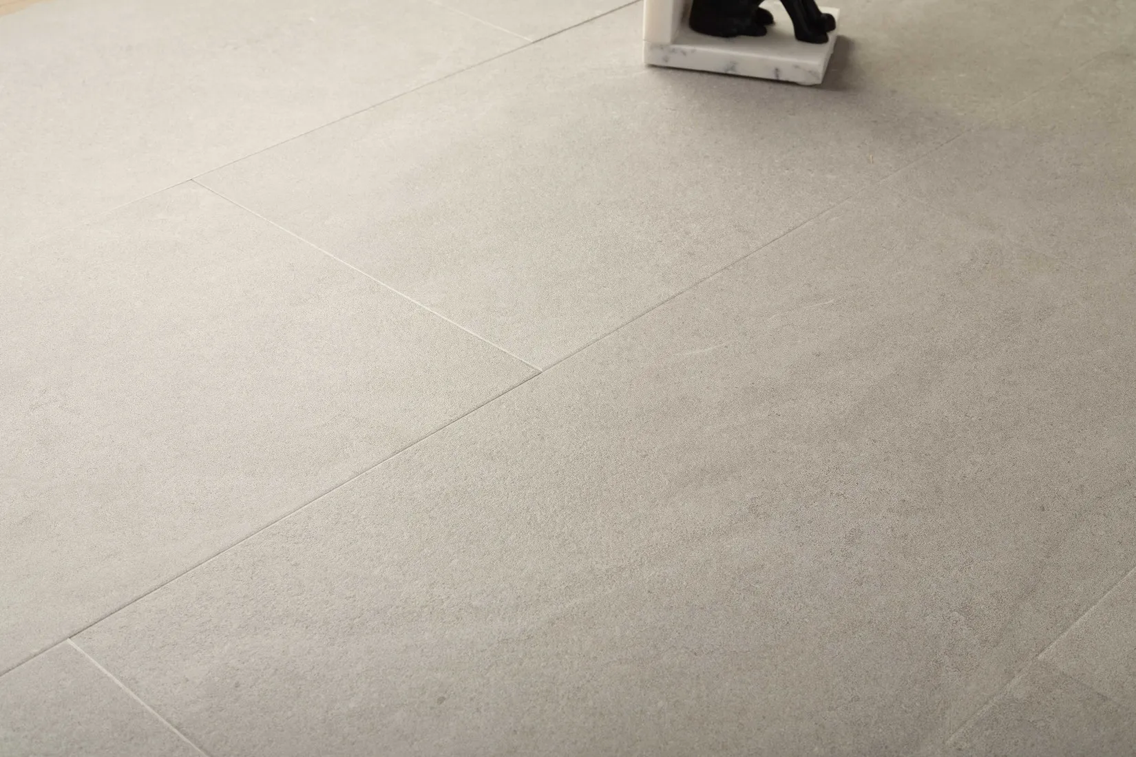 Grandeur Ultimate Skyline 12"x24"x5.0mm Glue Down Vinyl Flooring
